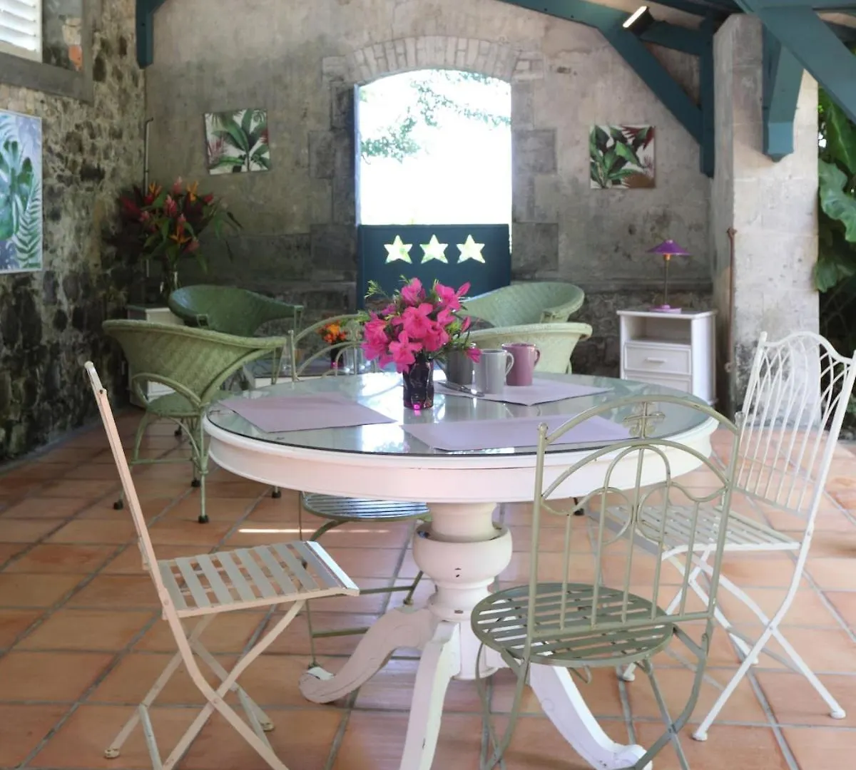 La Petite Distillerie, Sur Un Domaine Historique Saint-Pierre Vakantiehuis