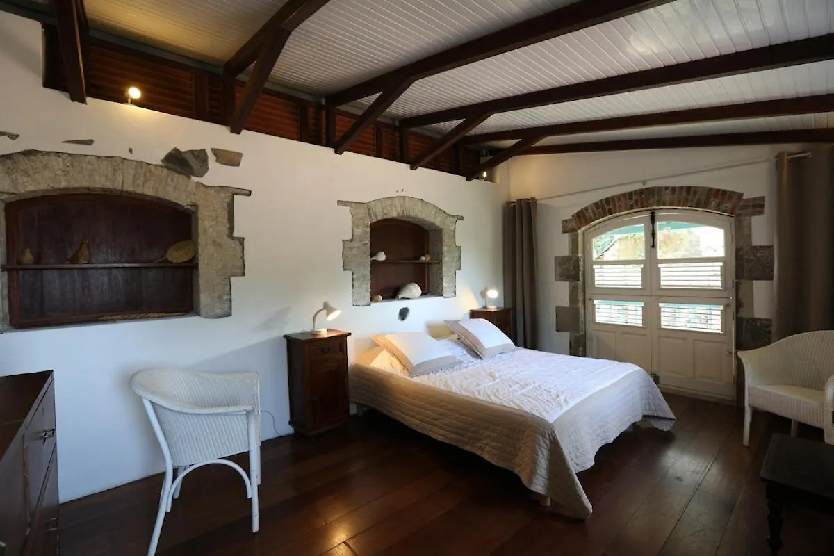 La Petite Distillerie, Sur Un Domaine Historique Saint-Pierre Holiday home